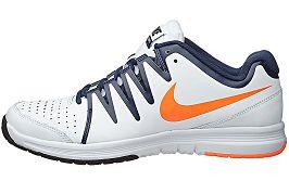 NIKE 黑标白色网球鞋 631713106