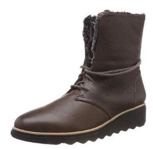 CLARKS 其乐女士平底短靴 26136365